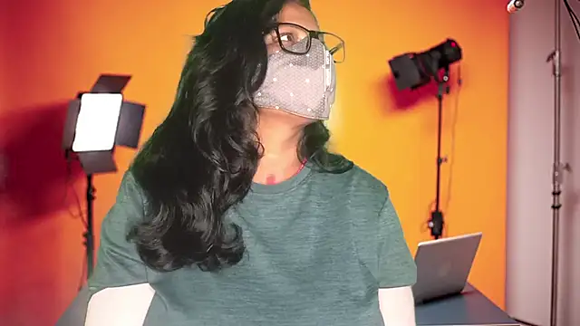 Snapshot of mamoni91 chatting on September 2025 02:45:01 AM mamoni91 online show from September 2025 02:45:01 AM