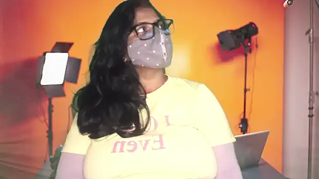 Snapshot of mamoni91 chatting on October 2025 02:55:01 AM mamoni91 online show from October 2025 02:55:01 AM