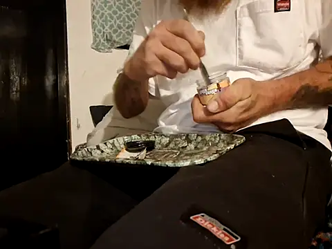 Snapshot of Cantufamily1979 chatting on September 2025 08:46:02 AM Cantufamily1979 online show from September 2025 08:46:02 AM