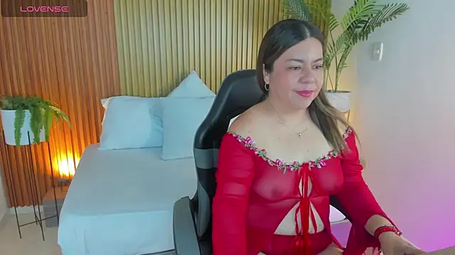 Snapshot of nahia_13 chatting on April 2026 12:25:02 PM nahia 13 online show from April 2026 12:25:02 PM