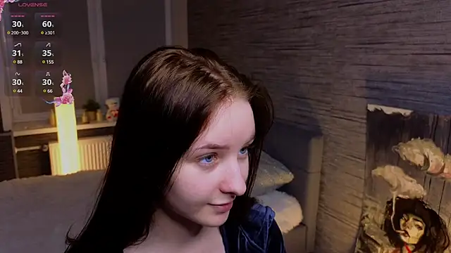 MerylHedley online show from March 2025 10:07:02 AM