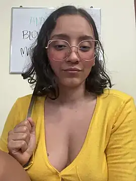 Kay LustyWife online show from March 2025 01:20:02 AM