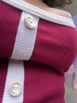 Kay LustyWife online show from April 2026 05:32:01 PM