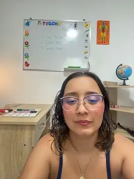 Kay LustyWife online show from May 2026 12:06:02 AM