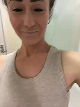 SweetSolez online show from April 2026 09:35:01 PM