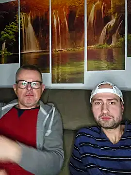 Snapshot of xxJANI2xx chatting on January 2025 06:14:01 PM xxJANI2xx online show from January 2025 06:14:01 PM