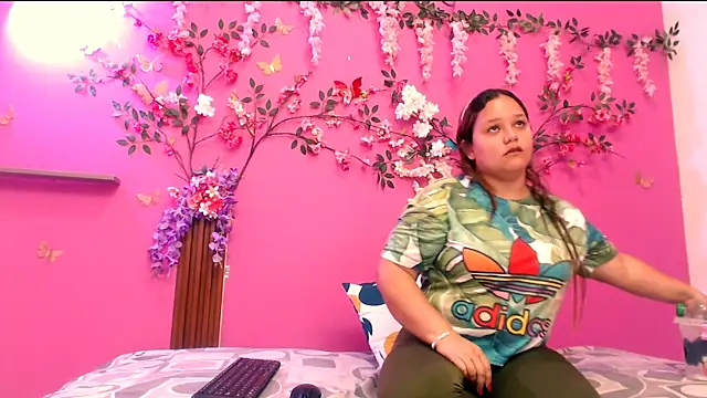 analdeepalejandra18 online show from November 2025 07:03:01 PM