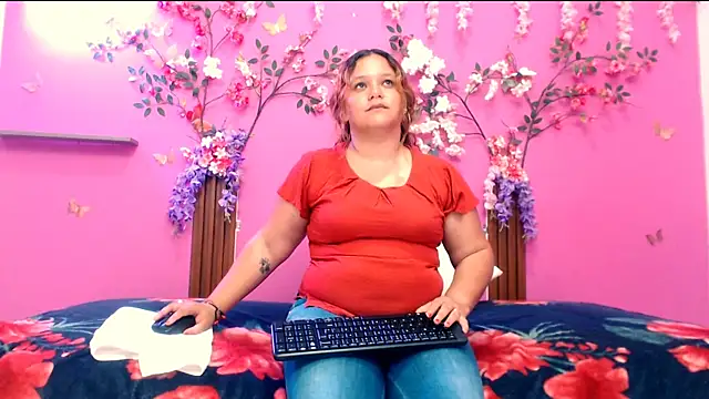 analdeepalejandra18 online show from December 2025 07:01:02 PM