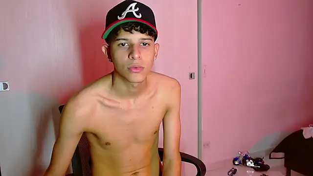 LiamGadiell online show from March 2025 02:21:01 AM