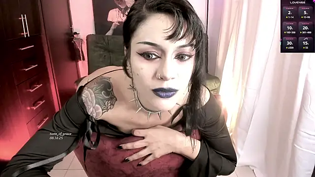 Snapshot of Taste_of_Grace chatting on October 2025 08:50:02 PM Taste of Grace online show from October 2025 08:50:02 PM