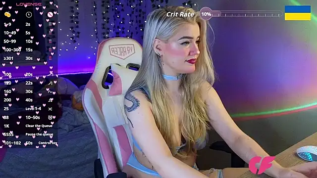 Snapshot of RedVelveten chatting on November 2025 03:39:02 AM RedVelveten online show from November 2025 03:39:02 AM