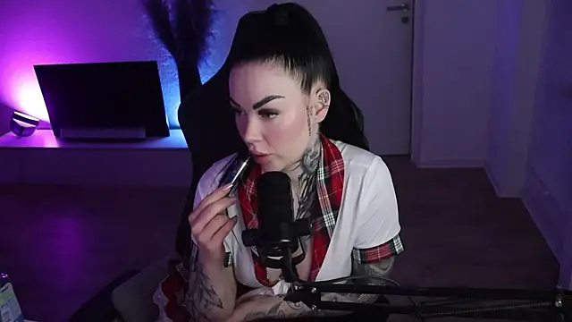 PalinaPr online show from February 2025 11:31:01 PM