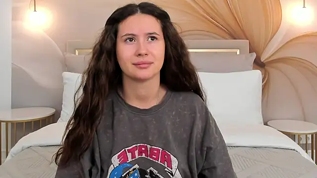 milaleoneli online show from September 2025 03:01:02 PM