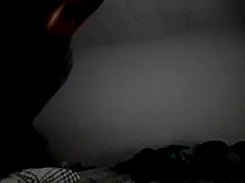 Snapshot of Zaddywood60 chatting on February 2026 03:07:02 AM Zaddywood60 online show from February 2026 03:07:02 AM