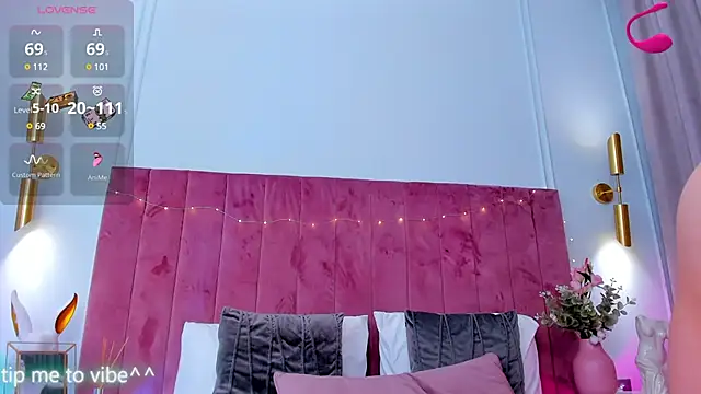 Mayzzie online show from February 2025 03:41:02 AM