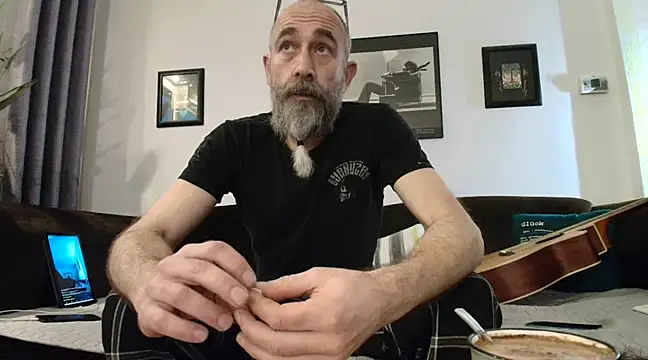 Kingsscepter online show from February 2025 05:01:02 PM