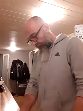 Kingsscepter online show from March 2025 06:39:02 PM