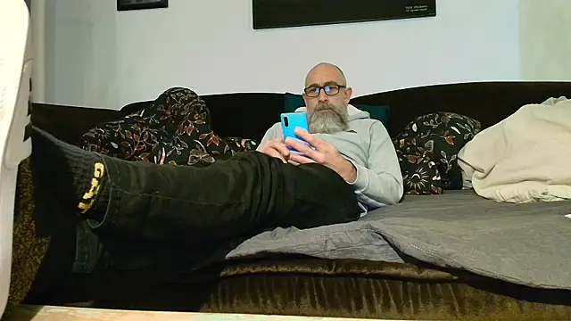 Kingsscepter online show from December 2025 05:51:02 PM