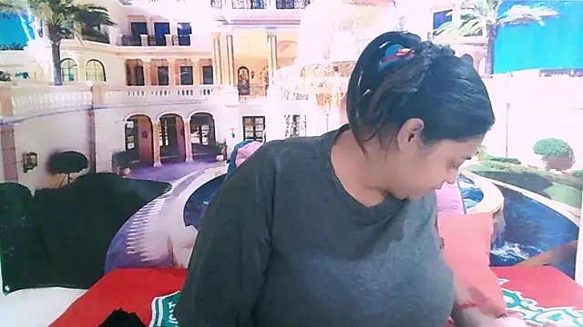 IndianYummy online show from November 2025 04:39:01 PM