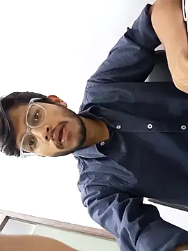 Snapshot of skinnyyyyyyyyy chatting on February 2025 10:33:02 AM skinnyyyyyyyyy online show from February 2025 10:33:02 AM