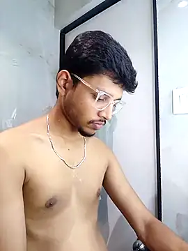 Snapshot of skinnyyyyyyyyy chatting on October 2025 05:18:01 AM skinnyyyyyyyyy online show from October 2025 05:18:01 AM