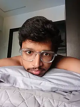 skinnyyyyyyyyy online show from June 2026 06:50:01 AM