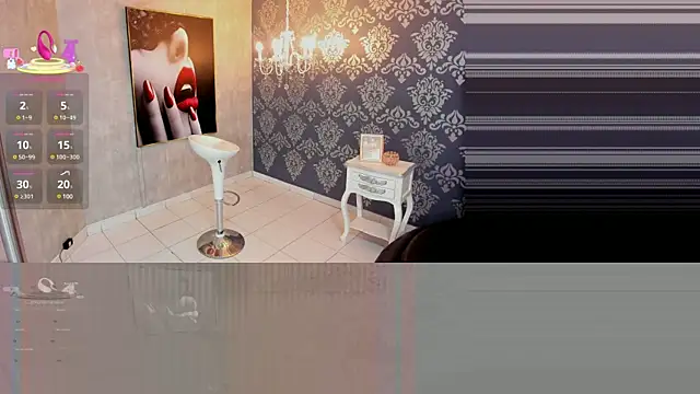 Selenecollins online show from March 2025 12:26:01 PM