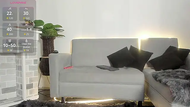 Selenecollins online show from October 2025 12:25:01 PM