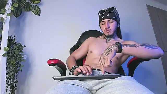 the beast master  online show from January 2025 06:35:02 PM