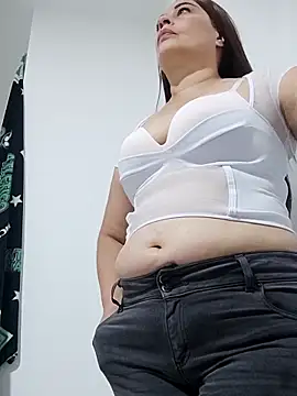 Snapshot of _Prinscarlet_ chatting on October 2025 10:54:02 PM Prinscarlet online show from October 2025 10:54:02 PM