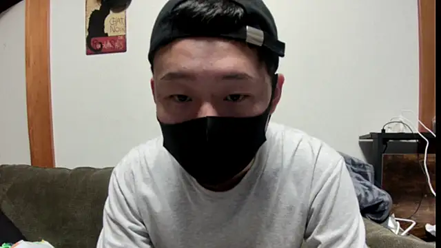 Snapshot of tuki_fu chatting on January 2025 11:25:01 AM tuki fu online show from January 2025 11:25:01 AM