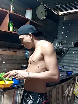 tayson  online show from January 2025 02:59:01 PM