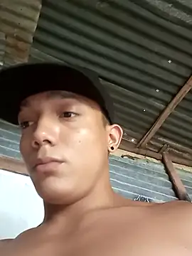 tayson  online show from February 2025 06:13:01 PM