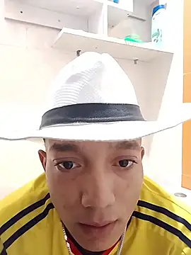 tayson  online show from May 2026 10:13:01 AM