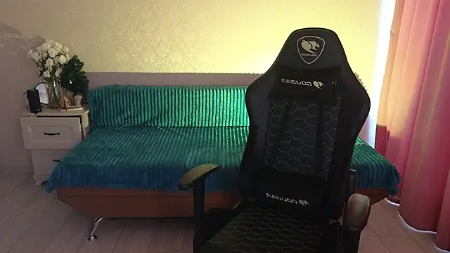 Megan Kira online show from January 2025 06:20:01 AM