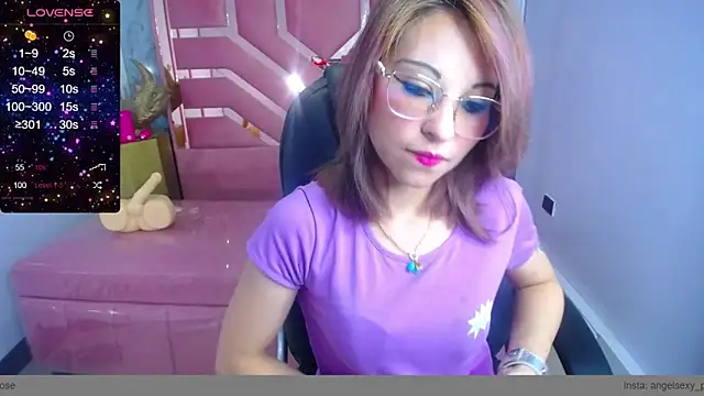 abril ch  online show from May 2026 12:43:02 PM