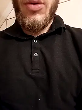Snapshot of hoot_denis28 chatting on January 2025 06:24:01 PM hoot denis28 online show from January 2025 06:24:01 PM