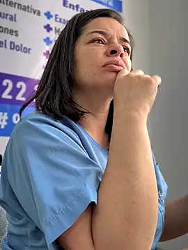 NATHALIA-28  online show from November 2025 12:27:02 PM