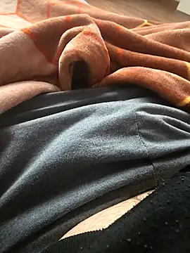 lapa525 online show from February 2025 01:59:01 PM