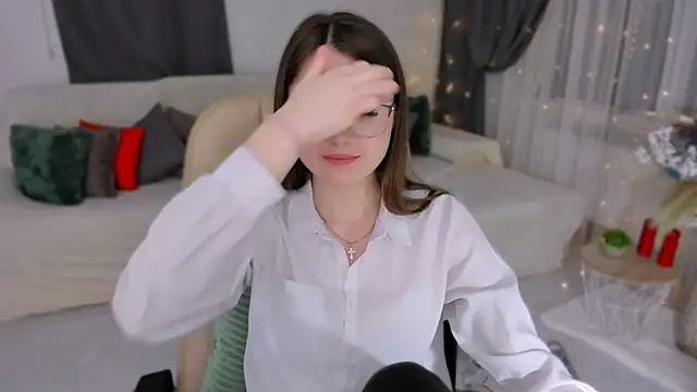 Snapshot of SereneFlame chatting on February 2025 07:07:02 AM SereneFlame online show from February 2025 07:07:02 AM