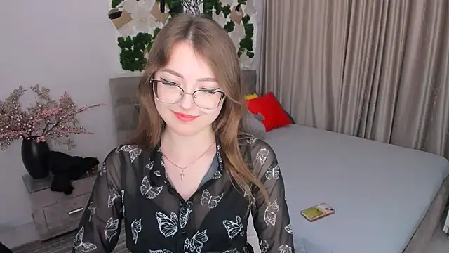 Snapshot of SereneFlame chatting on February 2025 07:11:01 PM SereneFlame online show from February 2025 07:11:01 PM