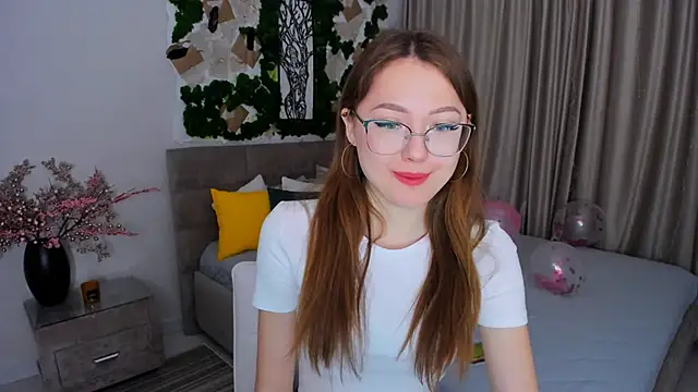 Snapshot of SereneFlame chatting on February 2025 04:07:01 PM SereneFlame online show from February 2025 04:07:01 PM