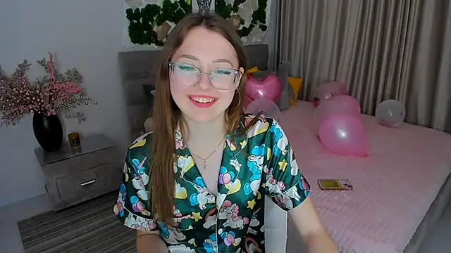 Snapshot of SereneFlame chatting on February 2025 11:31:01 PM SereneFlame online show from February 2025 11:31:01 PM