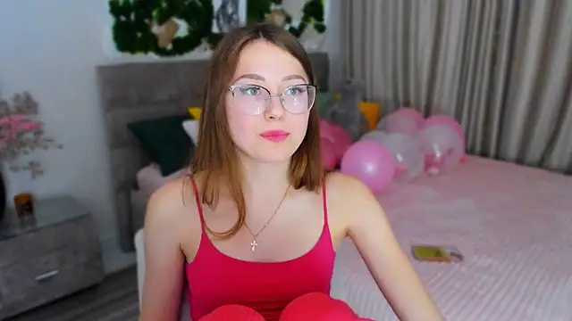 Snapshot of SereneFlame chatting on February 2025 04:18:02 AM SereneFlame online show from February 2025 04:18:02 AM