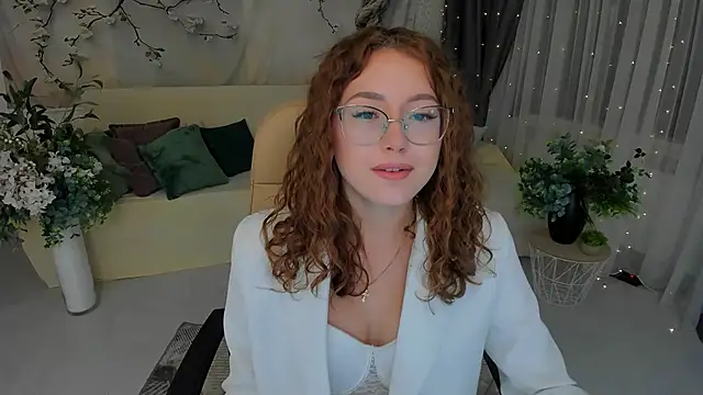 Snapshot of SereneFlame chatting on September 2025 03:56:02 PM SereneFlame online show from September 2025 03:56:02 PM