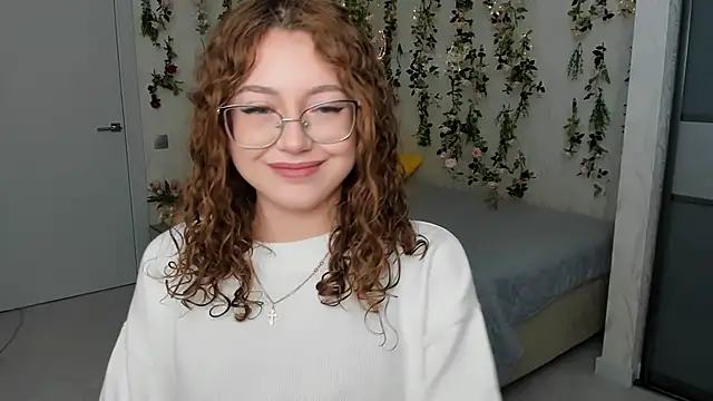 Snapshot of SereneFlame chatting on October 2025 04:37:01 PM SereneFlame online show from October 2025 04:37:01 PM