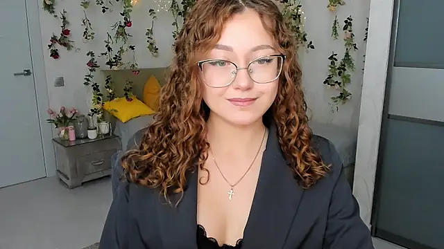 Snapshot of SereneFlame chatting on October 2025 04:07:01 PM SereneFlame online show from October 2025 04:07:01 PM