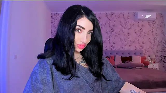 Snapshot of NancyLovee_ chatting on June 2026 12:30:01 PM NancyLovee online show from June 2026 12:30:01 PM