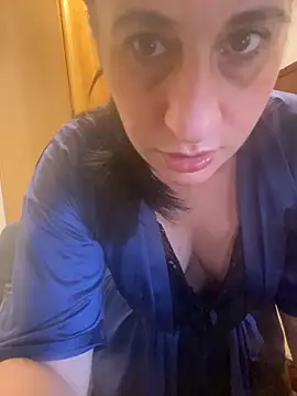 gloria7v05 online show from February 2026 12:03:01 PM