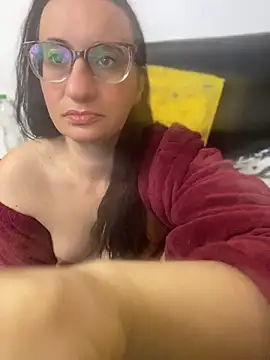 gloria7v05 online show from June 2026 01:18:02 AM
